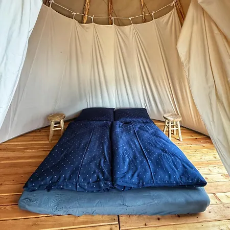 Glamping Teepee 럭셔리텐트